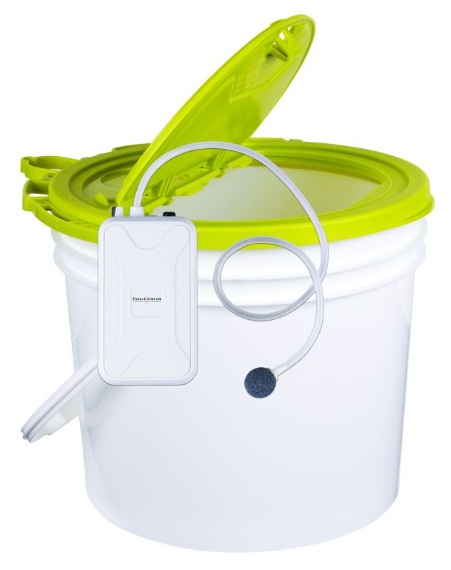 Insulated Bucket with Water Resistant Aerator Two
